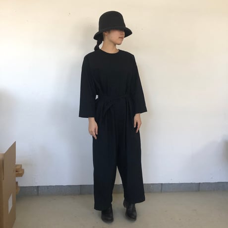 Round Brim Short Black