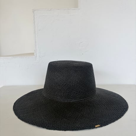 Grass black hat