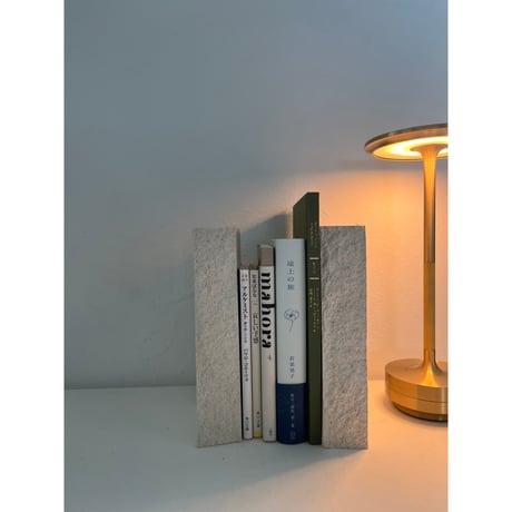 Wood mortar crack bookstand
