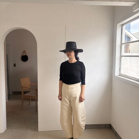 Grass black hat