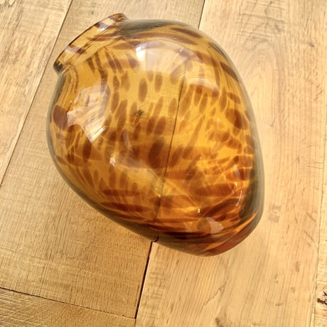 amber