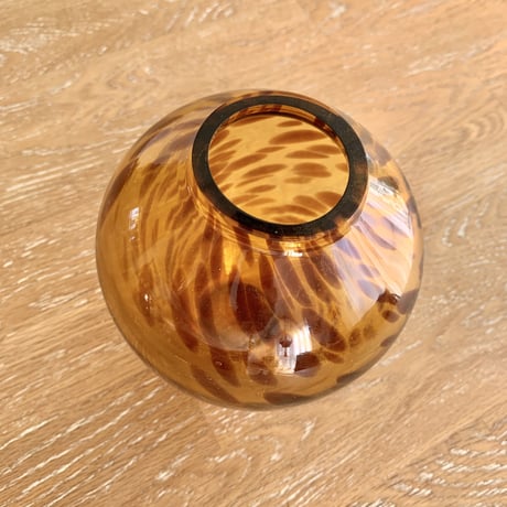 amber
