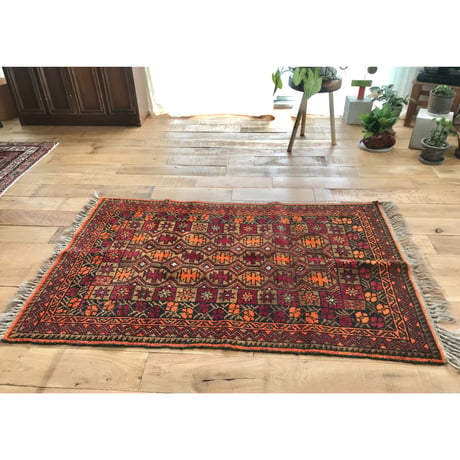 vintage hand made rug