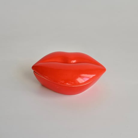 kiss
