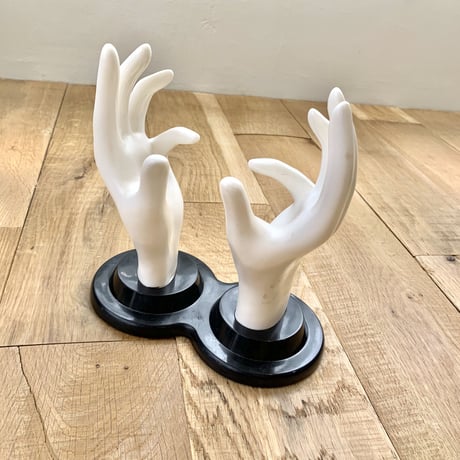 hand