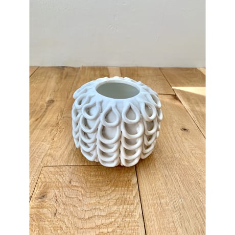 white thing