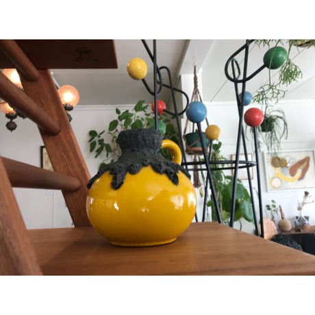 melt yellow