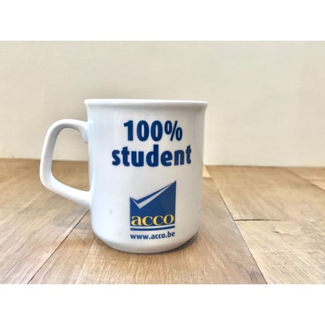 100%