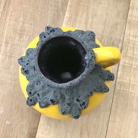 melt yellow