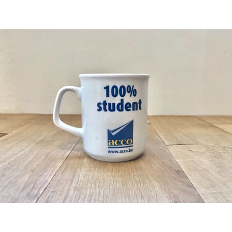 100%