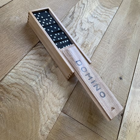domino
