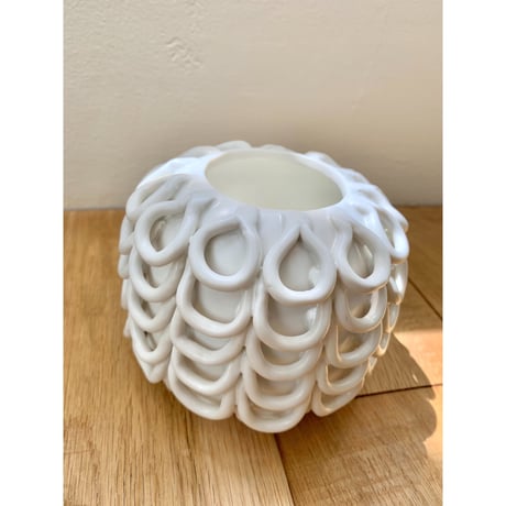 white thing