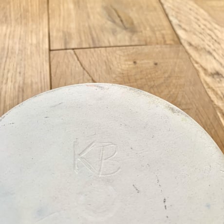 KB