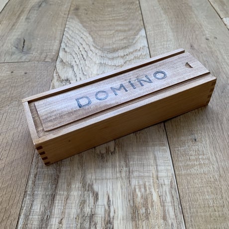 domino