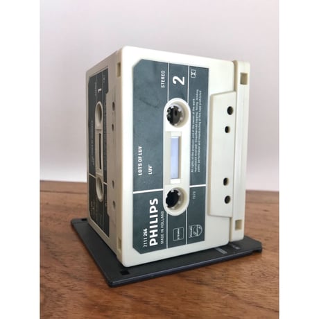 cassette tape ○