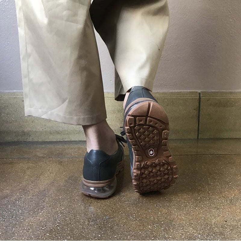 靴 tomo tomo_and_co GRUKA COMPONENT SHOES / BLACK 素材にはマットな