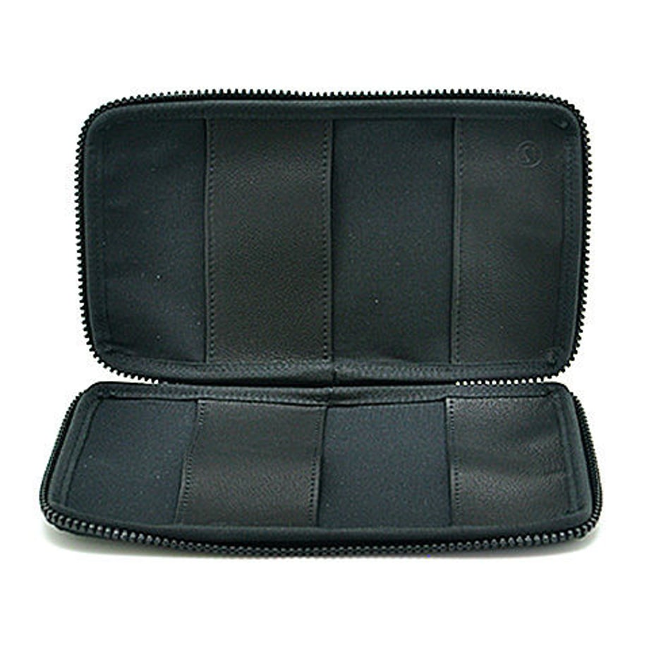 5d118740eb3ef90acddd6573