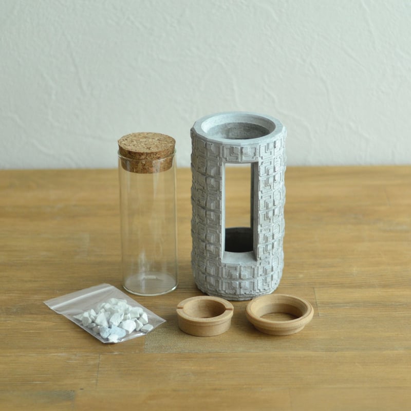 鉢と花瓶 PLUG - LW -