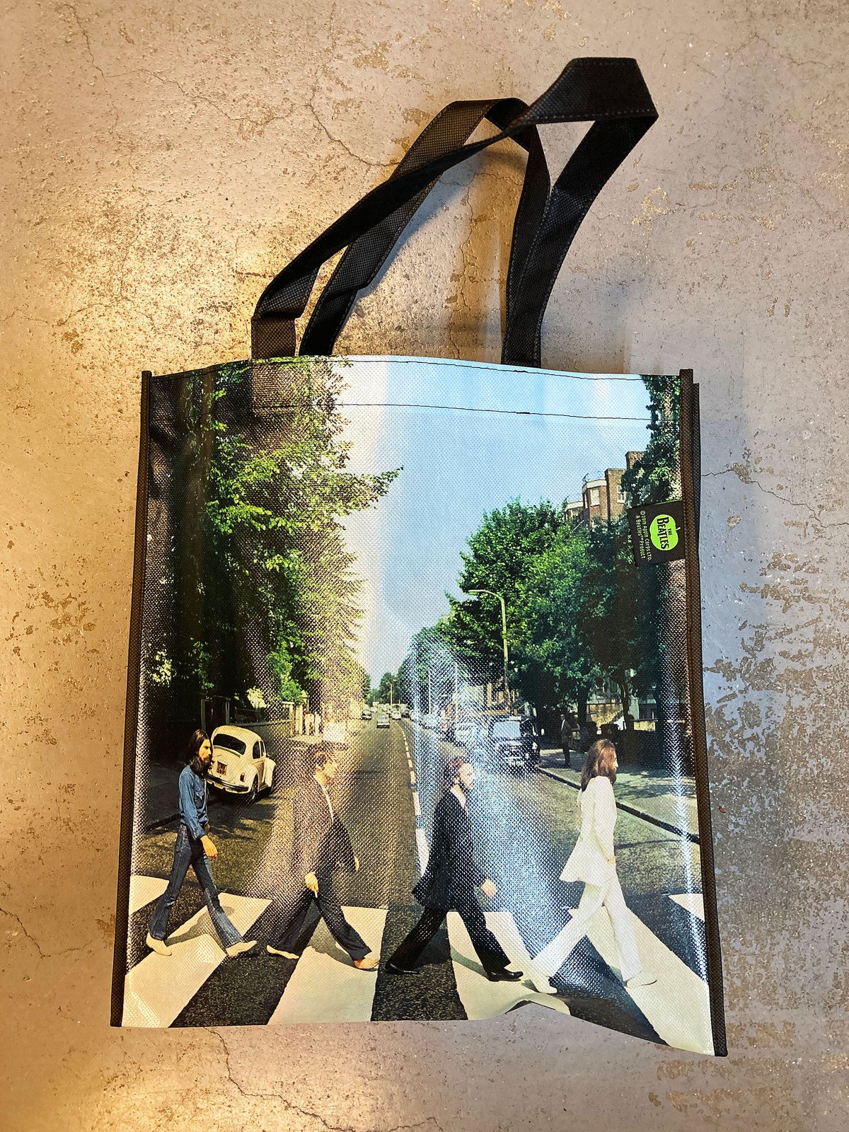 希少新品ビートルズTHEBEATLSABBEYROADトートバッグ 希少新品ザビートルズTHEBEATLSABBEYROADトートエコバッグブラック