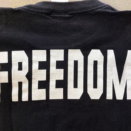 ニール ヤング・フリーダム ライオット ポリス ツアー 2003・Tシャツ (FREEDOM on Back) (U.S.A. 中古衣料品)