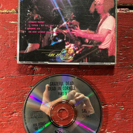Grateful Dead – 'Dead In Cornell' (Part 1+2+3) 1977 (3CD) (Vintage Used CD)