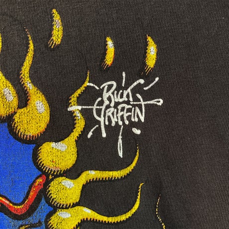 リック グリフィン・サーフィン アイボール・ガーメントダイ Tシャツ Rick Griffin x Hurley) (U.S.A. 中古衣料品)