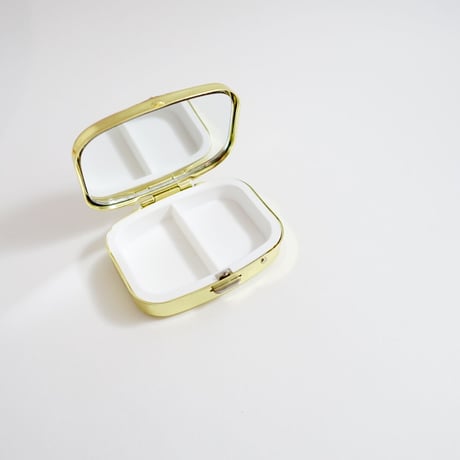 デザインピルケース［自分を信じてもいい］