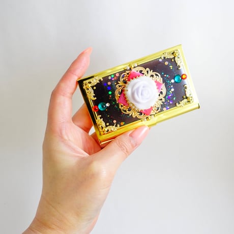 デザインカードケース［生きるリアリティの約束］