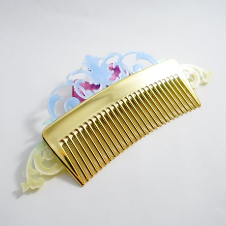 変身ヘアコーム［分かり合えるクライシス］