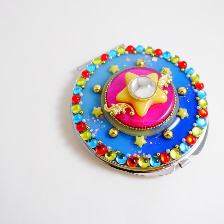 68080d8cce75b2a34cd6930c