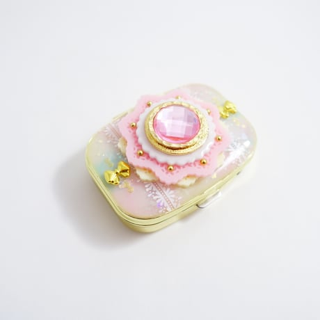 デザインピルケース［ピュアリンレース］