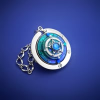 変身バッグハンガー［信頼と運命のストライカー］
