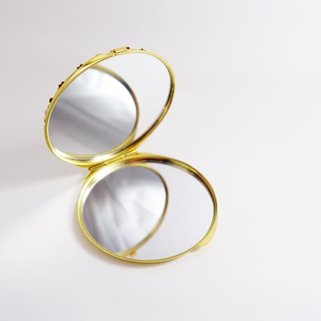 デザイン変身コンパクトミラー［気高き香りのコロセウム］