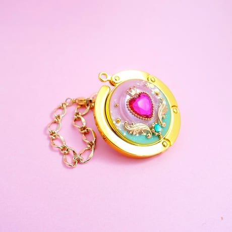 変身バッグハンガー［きいて羽ばたきのユニコーン］