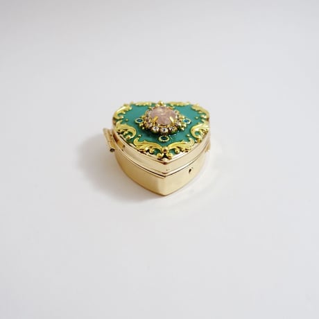 デザインピルケース［スパイラルハート］