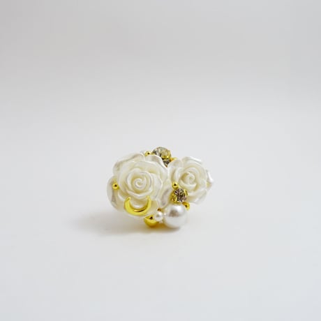 宝石の花束リング［月のプリンセス］