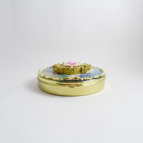 デザイン変身ビッグピルケース［鏡のむこうのトゥインクル・グロウ］