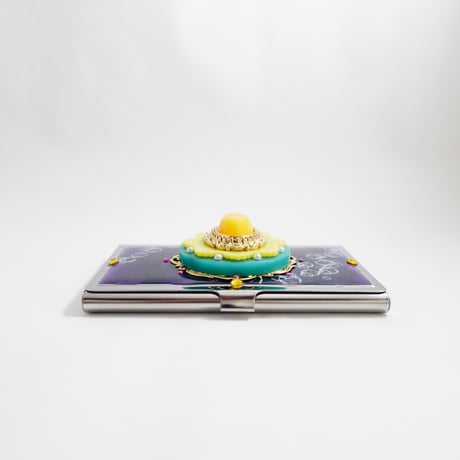 デザインカードケース［つかまえてマイトリック］