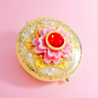 デザイン変身ピルケース