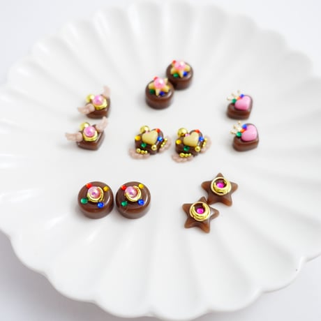 ちびちびチョコンパクトピアス［ピュアブレイク］