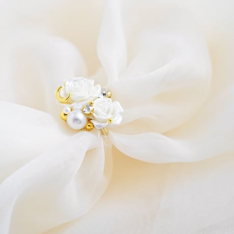 宝石の花束リング［月のプリンセス］