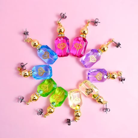 ひみつのジュエリートイピアス［いろんな私と仲良しコロン］