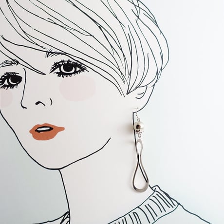 ピアス・イヤリング［Infinity］