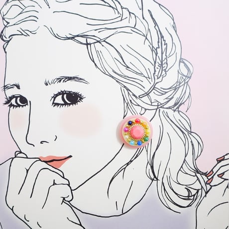 変身コンパクトピアス［おまじないルーレット］