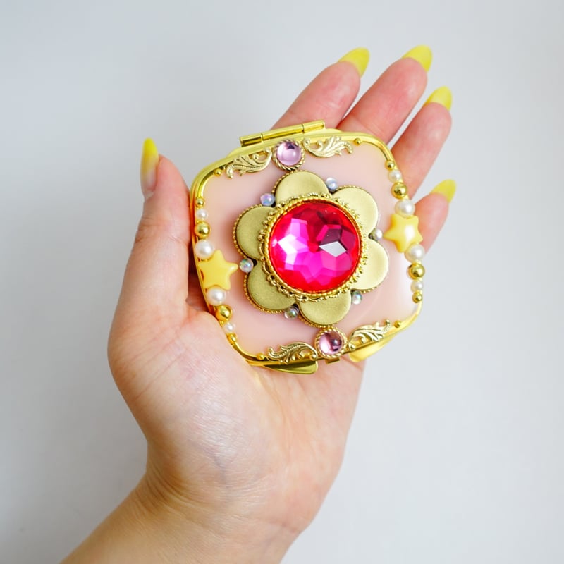 デザイン変身コンパクトミラー［願いを込める幸せバラLaLa］ | Power