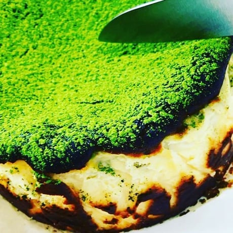 【6月期間限定】とろうま抹茶バスクチーズケーキ 10㎝ 無添加・小麦粉不使用