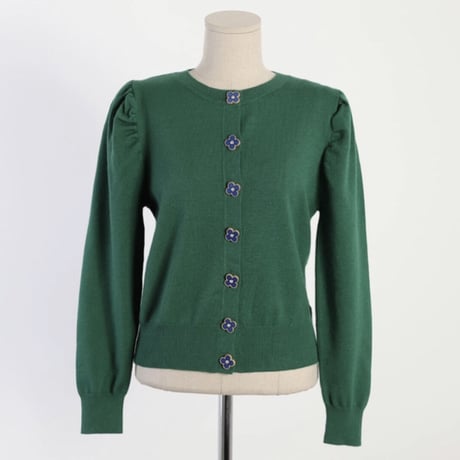 フラワーボタンニット