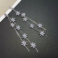 フラワーシャワーピアス