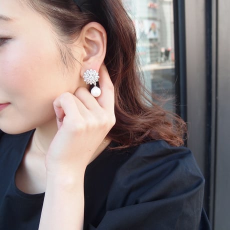 ブルーミングフラワー×パールピアス