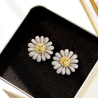 マーガレットピアス